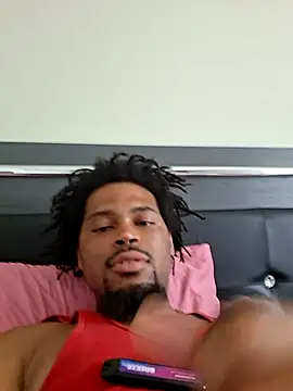 Snapshot of Painstickwes chatting on 07/15/26, 10:15 Painstickwes online show from 07/15/26, 10:15