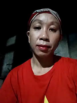 Snapshot of vtmbae chatting on 10/08/25, 10:07 vtmbae online show from 10/08/25, 10:07