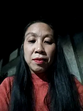 Snapshot of vtmbae chatting on 11/06/25, 01:23 vtmbae online show from 11/06/25, 01:23