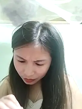 Snapshot of Mai4568 chatting on 09/24/25, 06:33 Mai4568 online show from 09/24/25, 06:33