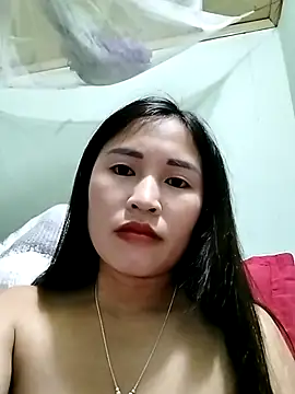 Snapshot of Mai4568 chatting on 10/11/25, 09:13 Mai4568 online show from 10/11/25, 09:13