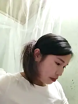 Snapshot of Mai4568 chatting on 10/16/25, 03:13 Mai4568 online show from 10/16/25, 03:13