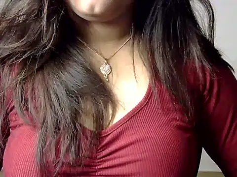 Aaliya02 online show from 06/07/26, 01:21