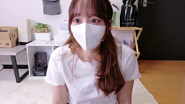 Snapshot of saku_sakura_ chatting on 10/06/25, 01:08 saku sakura  online show from 10/06/25, 01:08