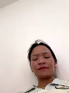 Snapshot of ___Dorry02___ chatting on 09/24/25, 05:44 Dorry02 online show from 09/24/25, 05:44