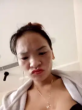 Snapshot of ___Dorry02___ chatting on 11/01/25, 04:36 Dorry02 online show from 11/01/25, 04:36