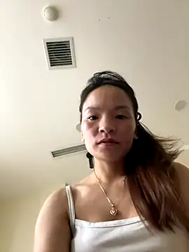 Snapshot of ___Dorry02___ chatting on 11/03/25, 05:47 Dorry02 online show from 11/03/25, 05:47