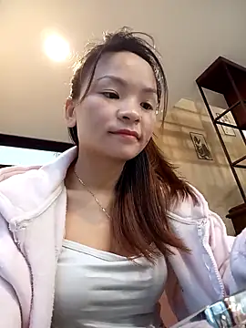 Snapshot of ___Dorry02___ chatting on 11/05/25, 08:47 Dorry02 online show from 11/05/25, 08:47