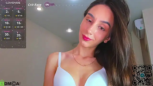 Snapshot of Elliizabeth chatting on 10/09/25, 05:11 Elliizabeth online show from 10/09/25, 05:11