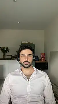 eauminerale online show from 05/13/26, 12:02