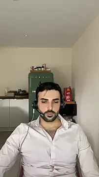 eauminerale online show from 06/08/26, 12:16