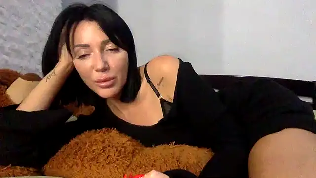 Veymoria online show from 10/08/25, 11:13