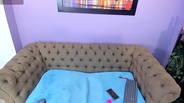 Snapshot of Vhaleria_Vega chatting on 10/02/25, 01:07 Vhaleria Vega online show from 10/02/25, 01:07