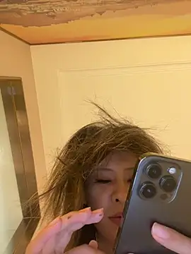 miumiu-66 online show from 07/03/26, 01:45