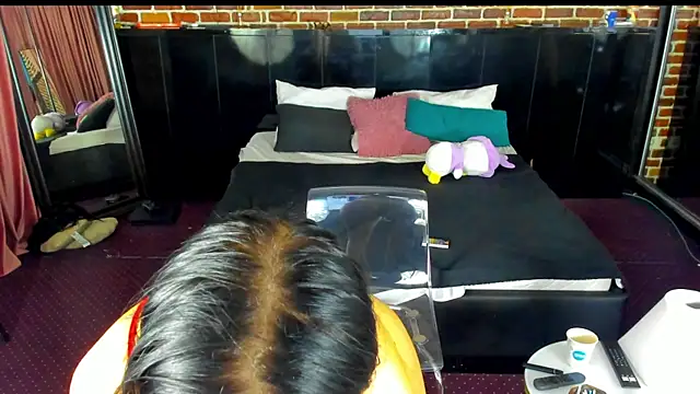 MeganSin  online show from 12/04/25, 05:39