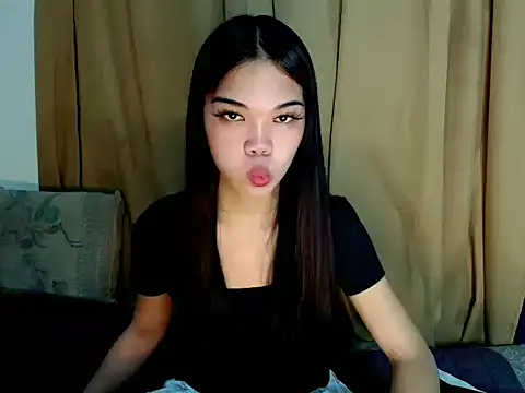 Snapshot of Ts_ecaxxx chatting on 10/03/25, 06:16 Ts ecaxxx online show from 10/03/25, 06:16