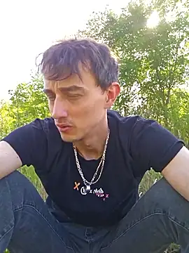 Snapshot of Chrisou73 chatting on 06/14/26, 03:47 Chrisou73 online show from 06/14/26, 03:47