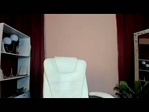 Zarasolei online show from 09/22/25, 11:40
