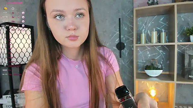 Snapshot of ElenoreReth chatting on 11/27/25, 02:02 ElenoreReth online show from 11/27/25, 02:02