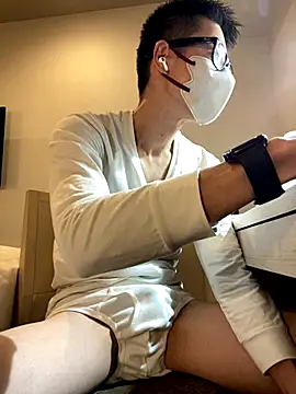 Snapshot of Take1668 chatting on 12/04/25, 07:17 Take1668 online show from 12/04/25, 07:17