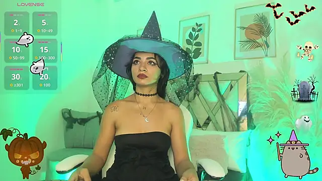 Snapshot of akira_09_ chatting on 10/31/25, 12:28 akira 09 online show from 10/31/25, 12:28