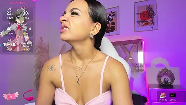 Snapshot of akira_09_ chatting on 11/06/25, 12:17 akira 09 online show from 11/06/25, 12:17