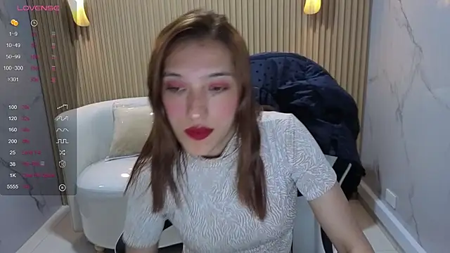 Snapshot of Skyler_Gracee_Tx chatting on 11/07/25, 02:44 Skyler Gracee Tx online show from 11/07/25, 02:44