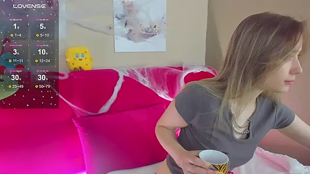 Snapshot of Angel_Leeks chatting on 11/03/25, 07:53 Angel Leeks online show from 11/03/25, 07:53