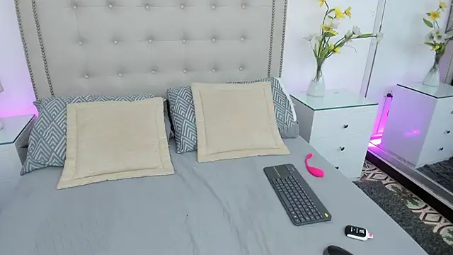 Missaritha online show from 10/23/25, 07:12