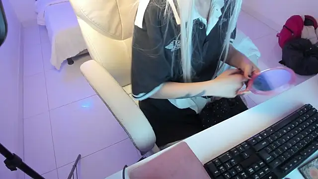 AsamiYaeko  online show from 10/25/25, 01:18