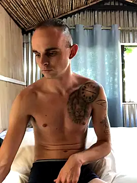 Snapshot of Seventwink chatting on 10/16/25, 11:33 Seventwink online show from 10/16/25, 11:33