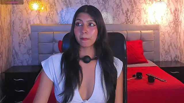 Snapshot of Lana_Sl4ve chatting on 11/01/25, 11:07 Lana Sl4ve online show from 11/01/25, 11:07