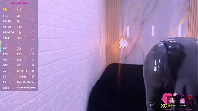 Snapshot of kat_96_ chatting on 11/15/25, 07:54 kat 96 online show from 11/15/25, 07:54