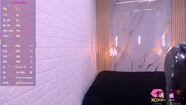 Snapshot of kat_96_ chatting on 11/18/25, 07:40 kat 96 online show from 11/18/25, 07:40