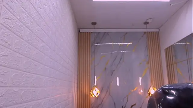 Snapshot of kat_96_ chatting on 12/16/25, 07:19 kat 96 online show from 12/16/25, 07:19