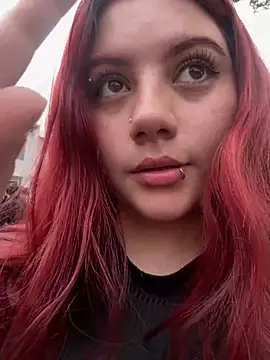 Snapshot of Quimexis chatting on 10/30/25, 04:52 Quimexis online show from 10/30/25, 04:52