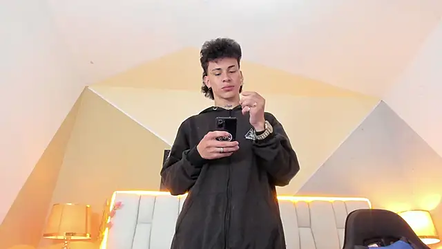 Snapshot of iammariano chatting on 09/26/25, 03:10 iammariano online show from 09/26/25, 03:10