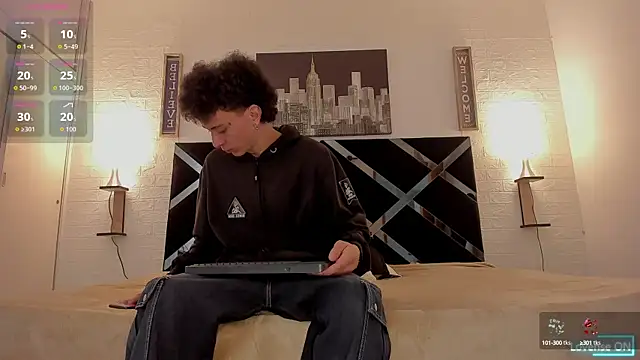 Snapshot of iammariano chatting on 10/08/25, 03:37 iammariano online show from 10/08/25, 03:37