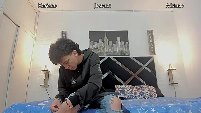 Snapshot of iammariano chatting on 10/10/25, 03:27 iammariano online show from 10/10/25, 03:27