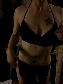 Snapshot of blondebarbiebae chatting on 10/21/25, 12:55 blondebarbiebae online show from 10/21/25, 12:55