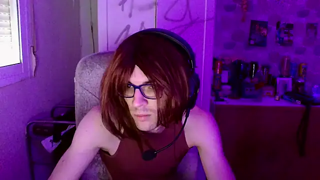 DairaxSissy  online show from 11/11/25, 02:50