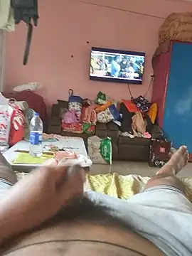 only woman online show from 12/21/25, 06:09