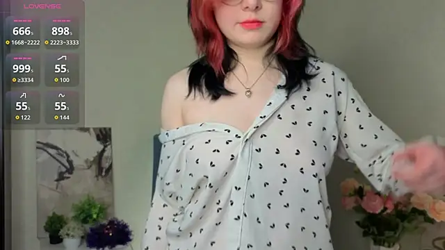 NyamNyamNyammm online show from 11/04/25, 05:23