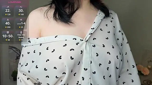 NyamNyamNyammm online show from 11/05/25, 04:29