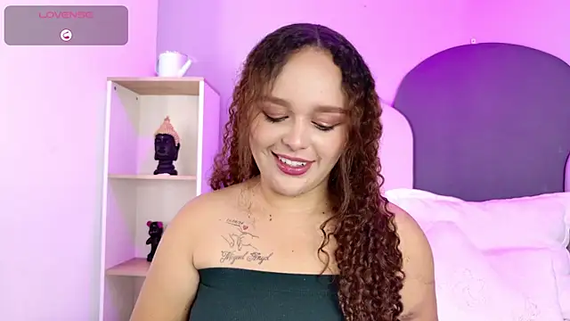 CamilaGomez149 online show from 07/21/26, 06:43