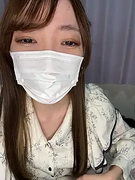 Snapshot of Moe_v_v chatting on 11/08/25, 06:35 Moe v v online show from 11/08/25, 06:35