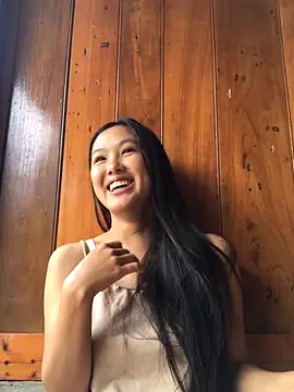 Snapshot of Mai_lovely chatting on 10/19/25, 01:50 Mai lovely online show from 10/19/25, 01:50