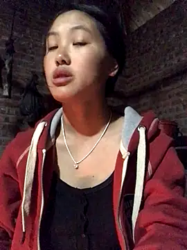 Snapshot of Mai_lovely chatting on 11/03/25, 11:48 Mai lovely online show from 11/03/25, 11:48