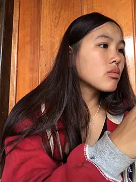 Snapshot of Mai_lovely chatting on 11/09/25, 01:37 Mai lovely online show from 11/09/25, 01:37