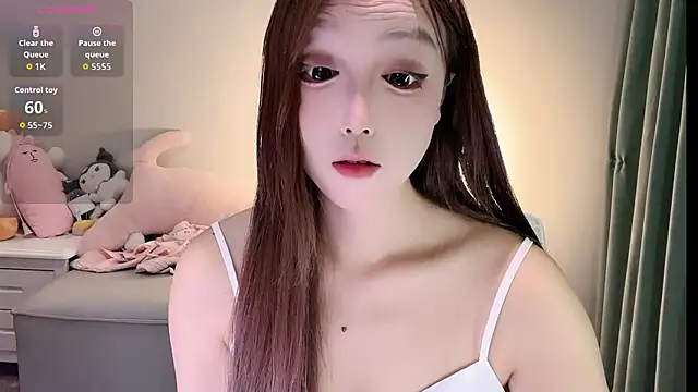 Luna--1 online show from 07/13/26, 03:04